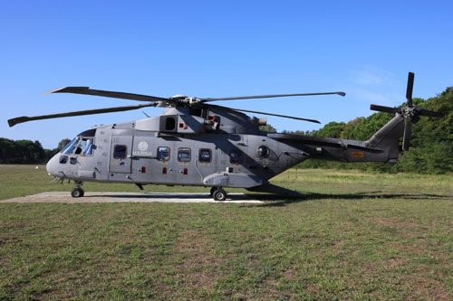 Hélicoptère AW101 ASH Mk410 Marine italienne