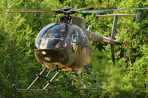 Hélicoptère NH500 Aeronautica Militare