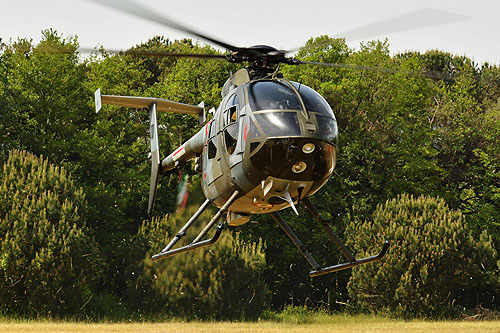 Hélicoptère NH500 Aeronautica Militare