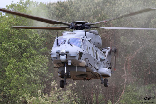 Hélicoptère NH90  NFH Marina Militare