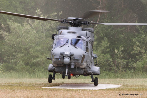 Hélicoptère NH90 NFH Marina Militare