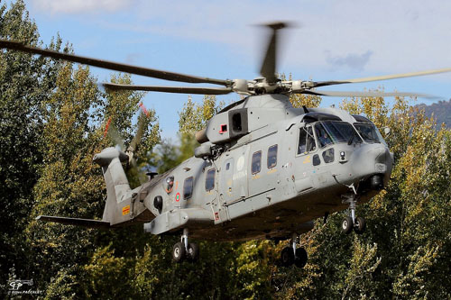 Hélicoptère AW101 ASH Mk413 Marina