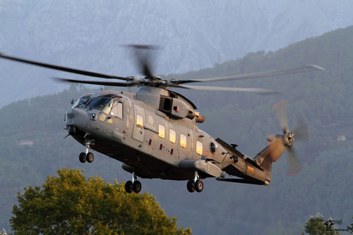 Hélicoptère AW101 ASH Mk413 Marina