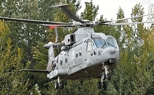 Hélicoptère AW101 ASH Mk413 Marina