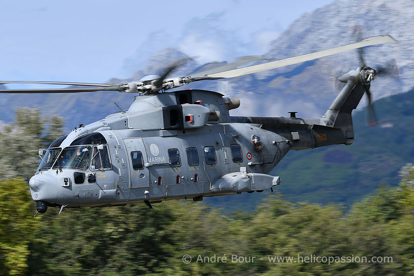 Hélicoptère AW101 ASH Mk413 Marina