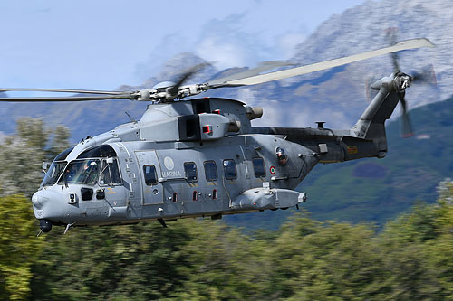 Hélicoptère AW101 ASH Mk413 Marina