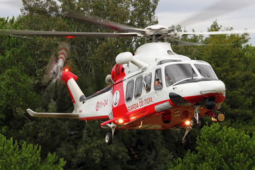 Hélicoptère de recherche et sauvetage AW139 Guardia Costiera