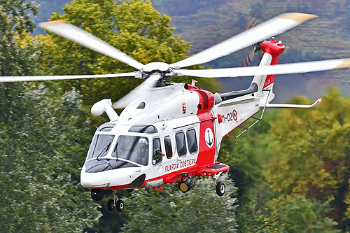 Hélicoptère de recherche et sauvetage AW139 Guardia Costiera