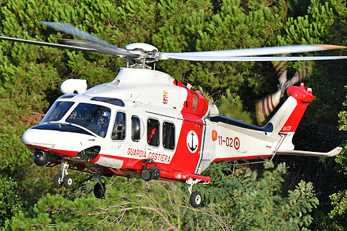 Hélicoptère de recherche et sauvetage AW139 Guardia Costiera