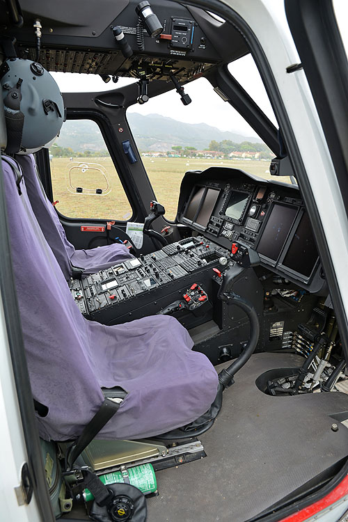 Hélicoptère de recherche et sauvetage AW139 Guardia Costiera