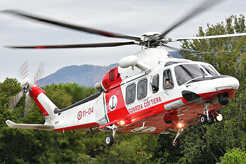 Hélicoptère de recherche et sauvetage AW139 Guardia Costiera