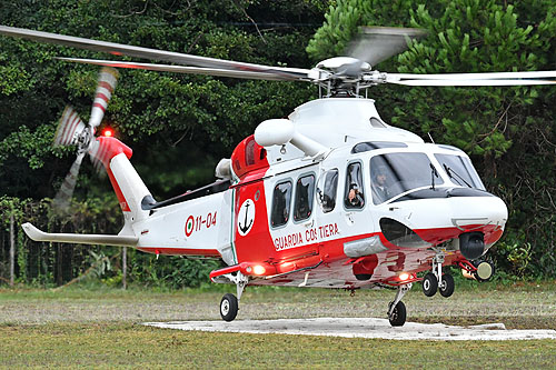 Hélicoptère de recherche et sauvetage AW139 Guardia Costiera