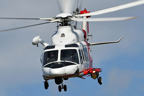 Hélicoptère de recherche et sauvetage AW139 Guardia Costiera