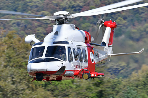 Hélicoptère de recherche et sauvetage AW139 Guardia Costiera