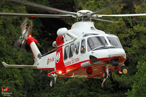 Hélicoptère de recherche et sauvetage AW139 Guardia Costiera