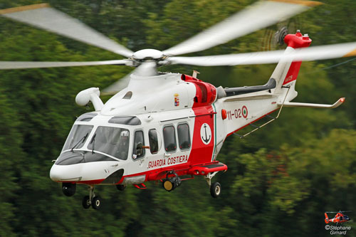 Hélicoptère de recherche et sauvetage AW139 Guardia Costiera