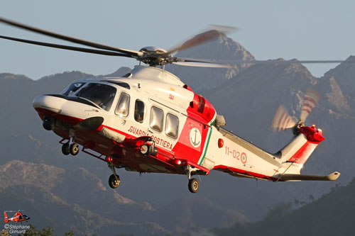 Hélicoptère de recherche et sauvetage AW139 Guardia Costiera