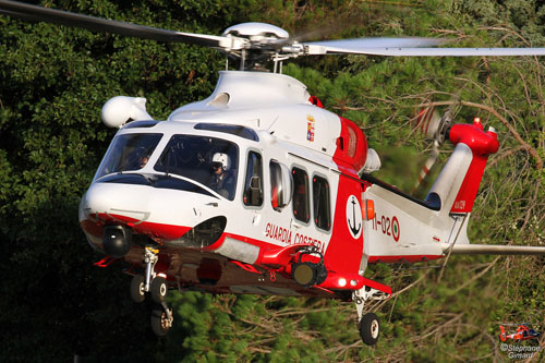 Hélicoptère de recherche et sauvetage AW139 Guardia Costiera