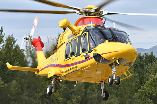 Hélicoptère de secours AW169 EI-LID d'ALIDAUNIA