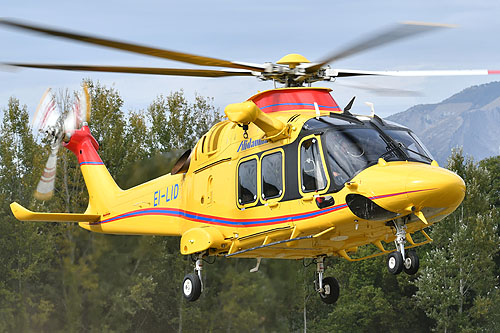 Hélicoptère de secours AW169 EI-LID d'ALIDAUNIA