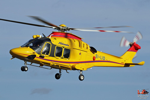 Hélicoptère de secours AW169 EI-LID d'ALIDAUNIA