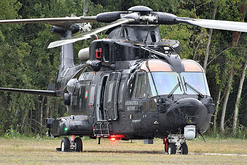 Hélicoptère de recherche et sauvetage HH101 Caesar de l'Armée de l'Air italienne