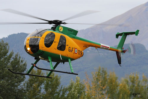 Hélicoptère NH500 Guardia di Finanza