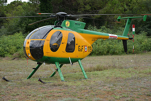 Hélicoptère NH500 Guardia di Finanza