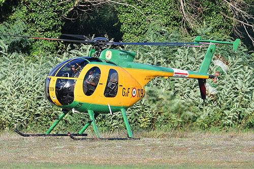 Hélicoptère NH500 Guardia di Finanza