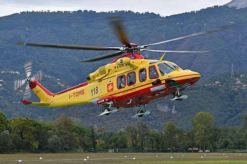 Hélicoptère de secours AW139 I-TOMS Pegaso 3 BABCOCK