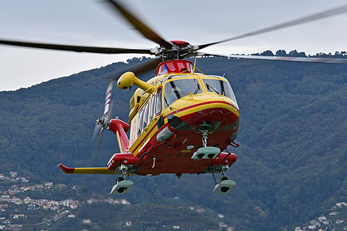 Hélicoptère de secours AW139 I-TOMS Pegaso 3 BABCOCK