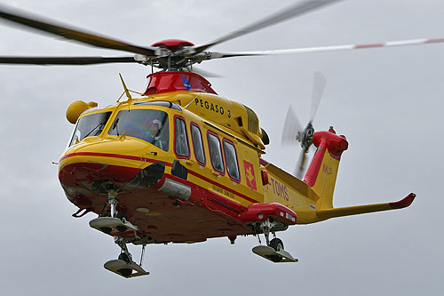 Hélicoptère de secours AW139 I-TOMS Pegaso 3 BABCOCK