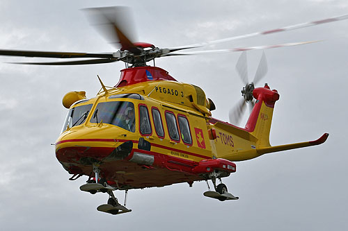 Hélicoptère de secours AW139 I-TOMS Pegaso 3 BABCOCK