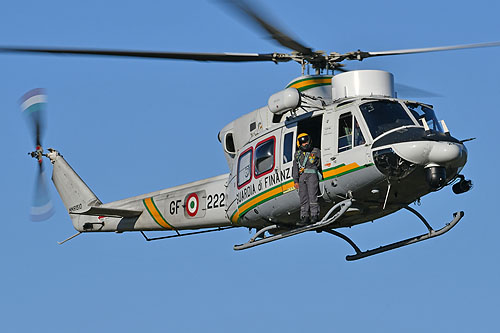 AB412 Guardia di Finanza