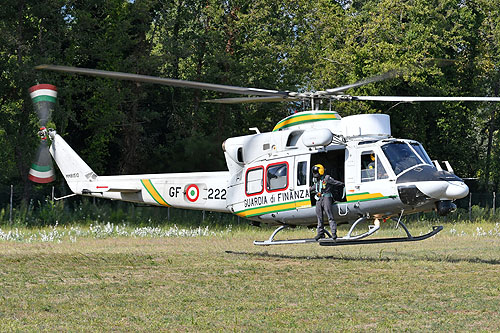 AB412 Guardia di Finanza