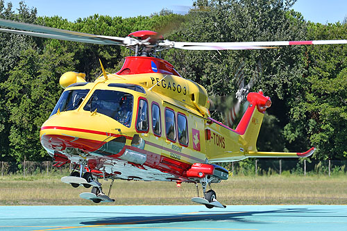 Hélicoptère de secours AW139 Pegaso 3 I-TOMS