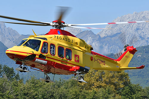 Hélicoptère de secours AW139 Pegaso 3 I-TOMS