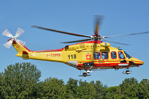 Hélicoptère de secours AW139 Pegaso 3 I-TOMS