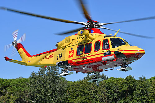 Hélicoptère de secours AW139 Pegaso 3 I-TOMS