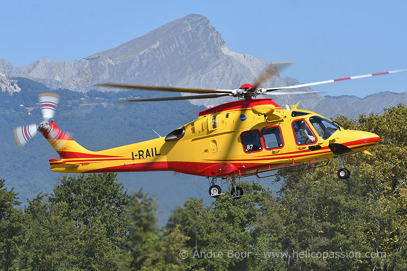 Hélicoptère de secours AW169 I-RAIL