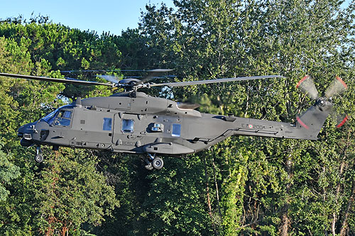 Hélicoptère NH90 NFH Esercito