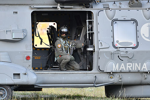 Hélicoptère NH90 NFH Marina Militare