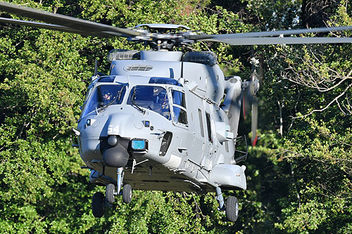 Hélicoptère NH90 TTH Marina Militare