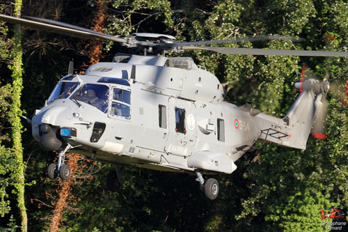 Hélicoptère NH90 TTH Marina Militare