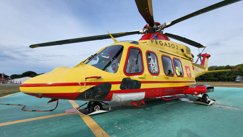 Hélicoptère de secours AW139 I-TOMS Babcock