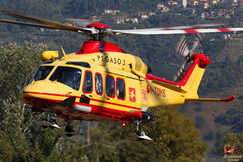 Hélicoptère de secours AW139 I-TOMS Babcock