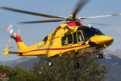 Hélicoptère de secours AW169 EI-HIJ Alidaunia