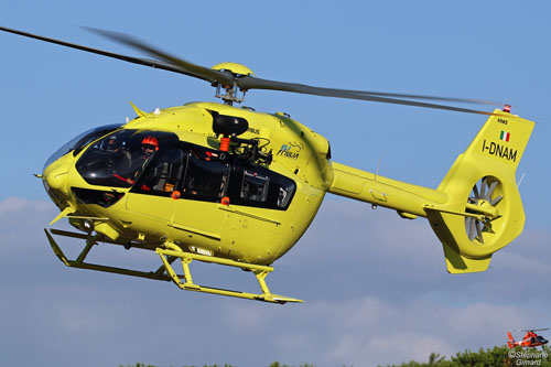 Hélicoptère de secours H145 I-DNAM