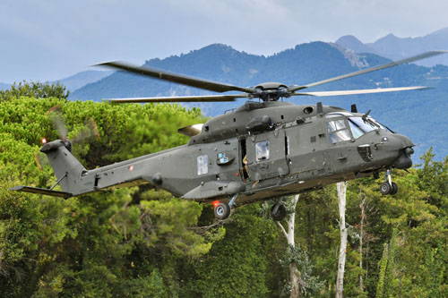 Hélicoptère NH90 TTH Esercito