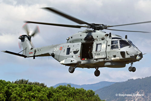 Hélicoptère NH90 NFH Marina Militare